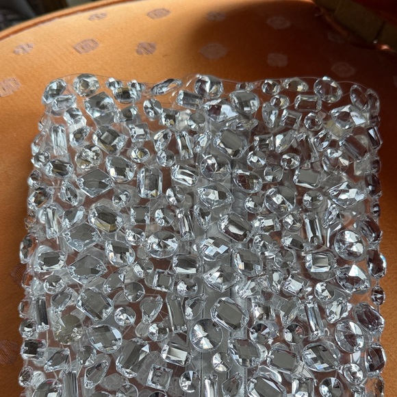 AZALEA WANG - Picture 5 of 6